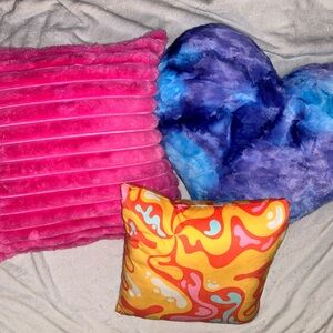 Colorful Decorative Pillow Set